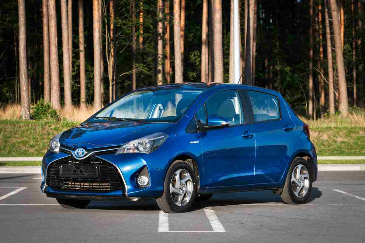 Toyota Yaris a meno di 16mila euro: offerta folle, la vogliono tutti
