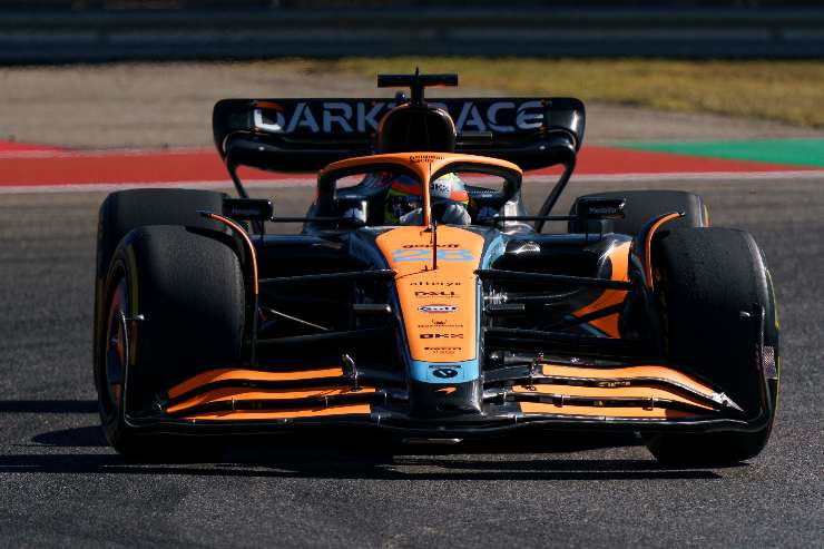 Alex Palou causa McLaren