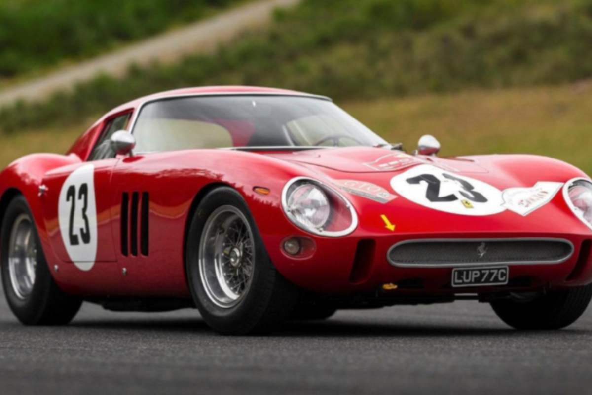 Ferrari GTO-skiva av Asta Sotherbys