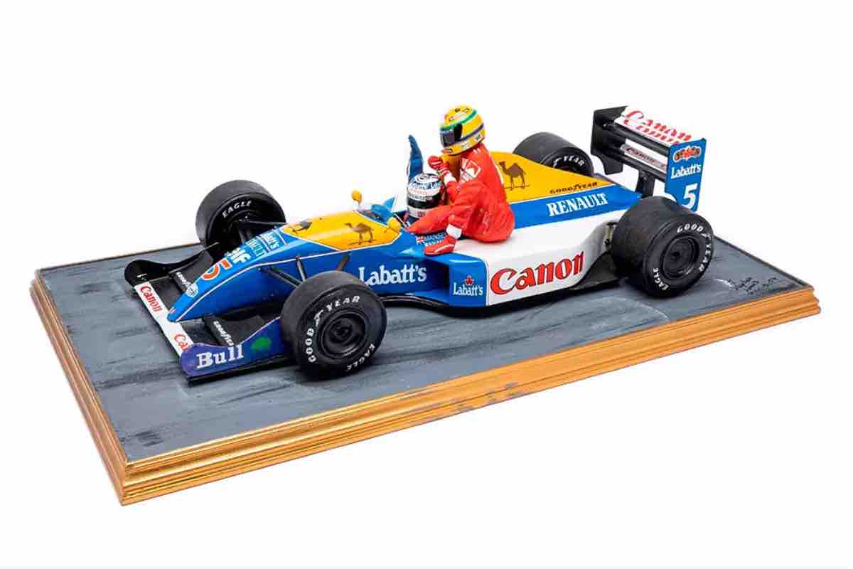 Scultura automobile f1 