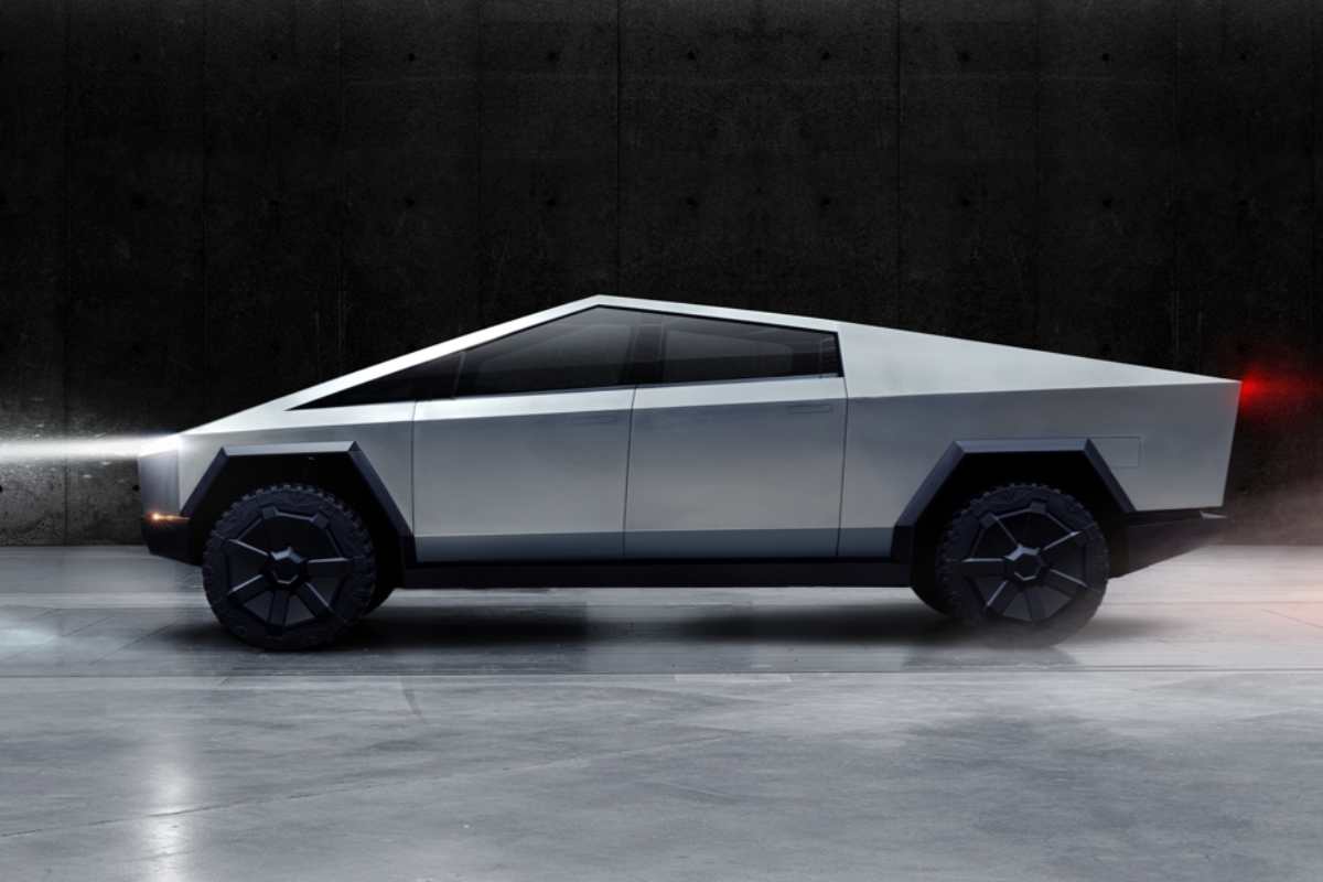 tesla cybertruck