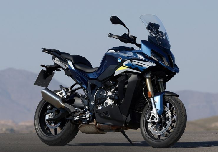BMW S 1000 XR, il modello che batte la concorrenza