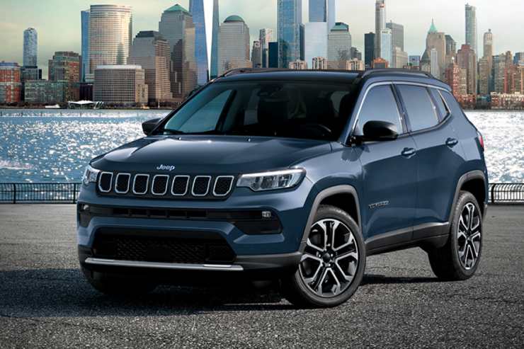 Jeep Compass nuovo modello elettrico caratteristiche