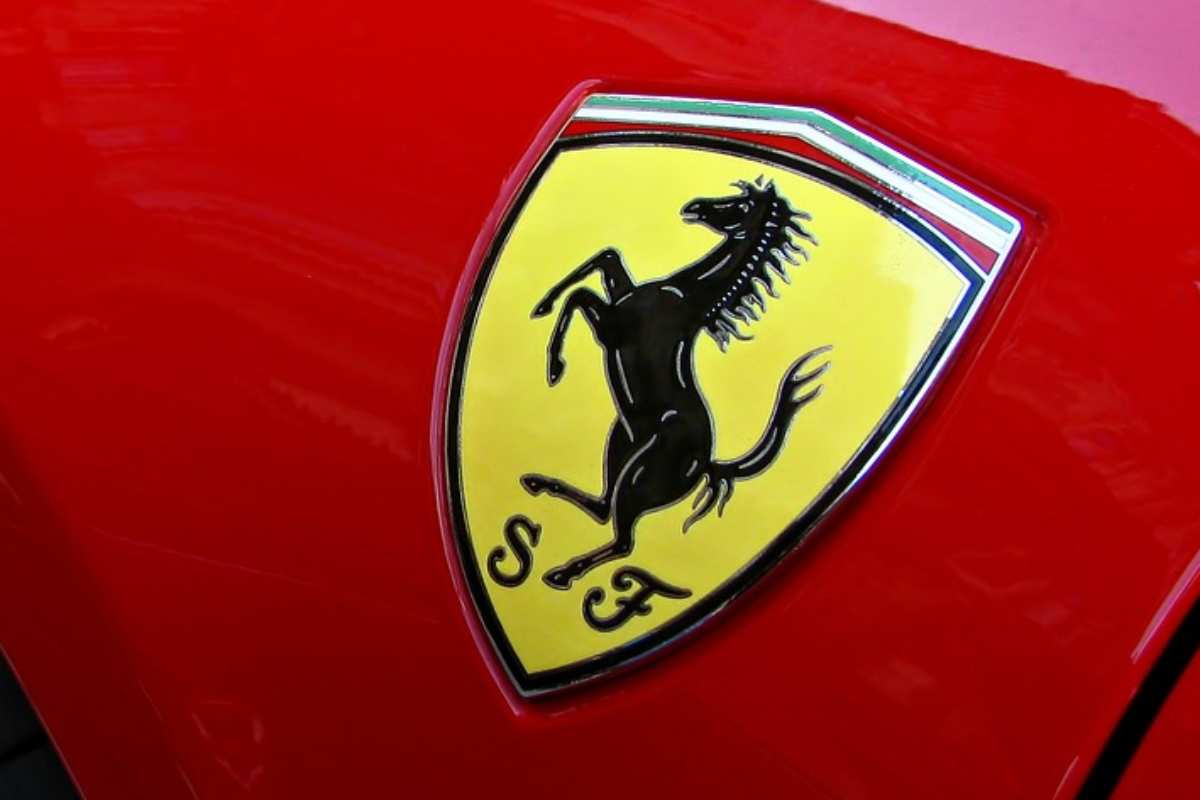 Ferrari la Mondial per voi