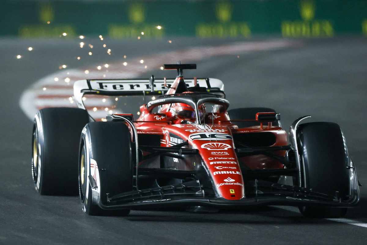 Leclerc rinnova con la Ferrari