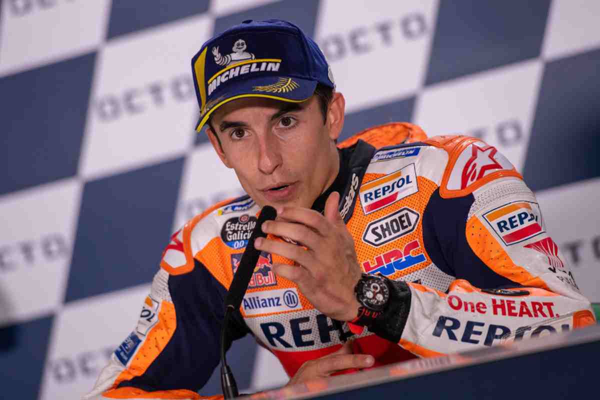 Marquez ricatta la Honda