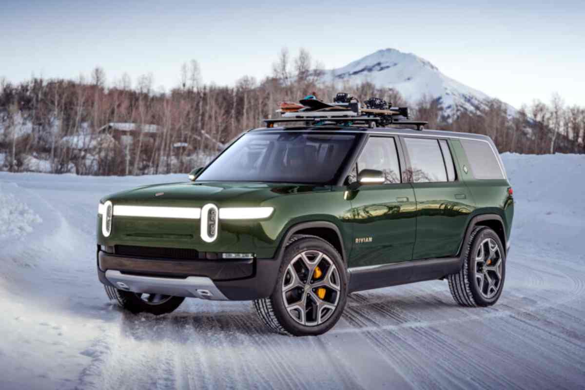 stop auto rivian
