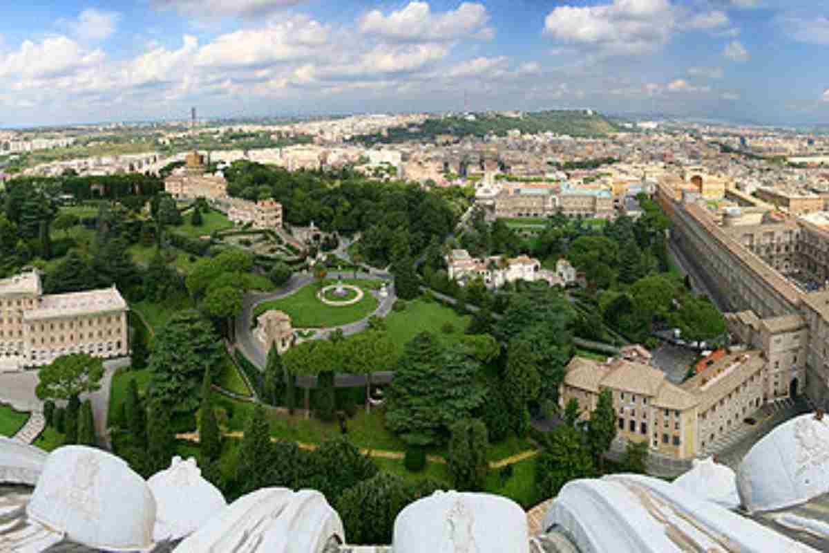 transizione elettrica 2030 vaticano