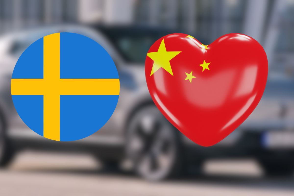 Volvo EX30 Svezia SUV Cina