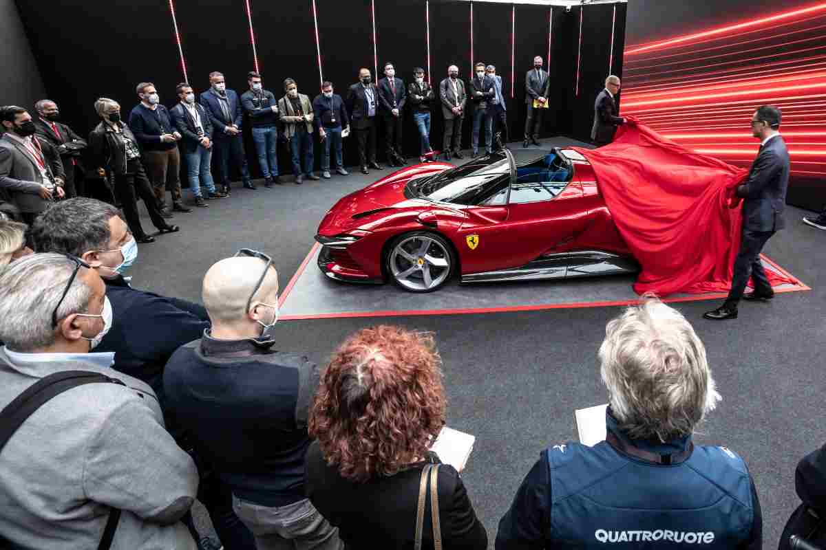 Ferrari rientro sede legale in Italia