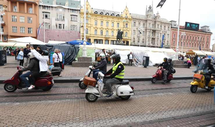 Piaggio Vespa Cina azienda tribunale processo