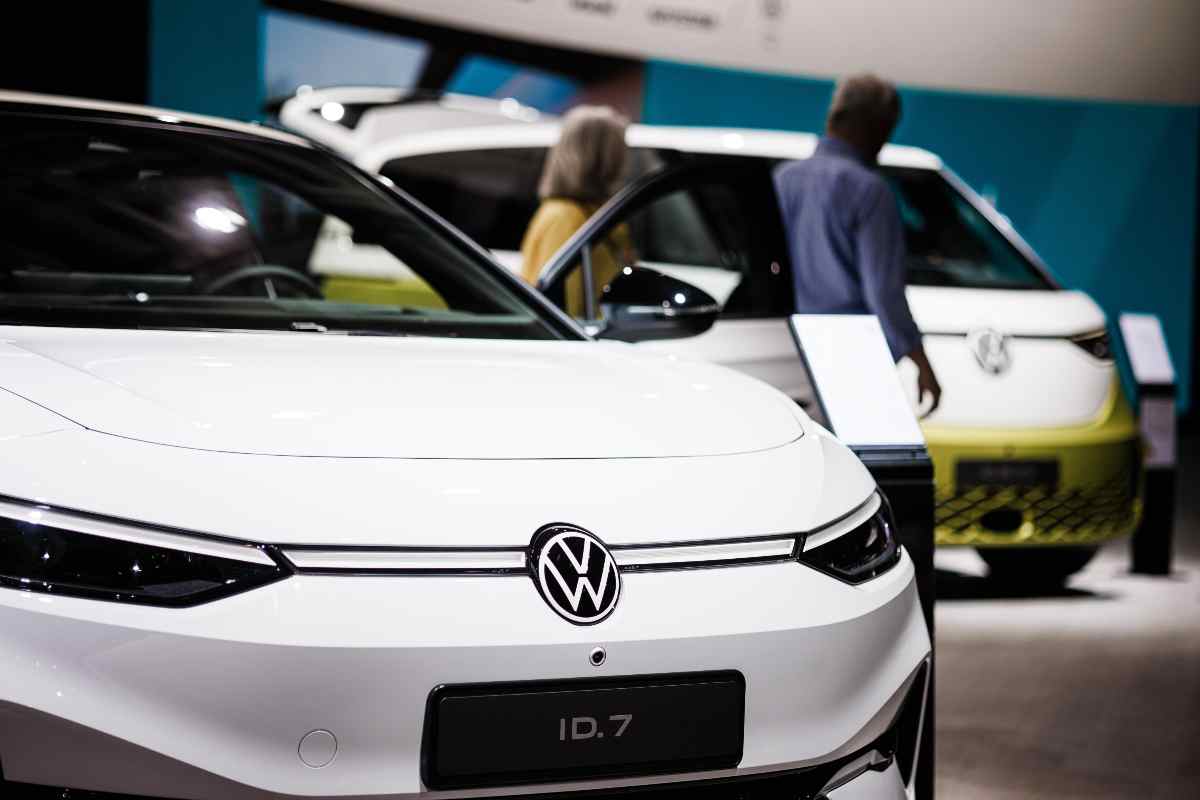 Volkswagen stop produzione Auto elettriche