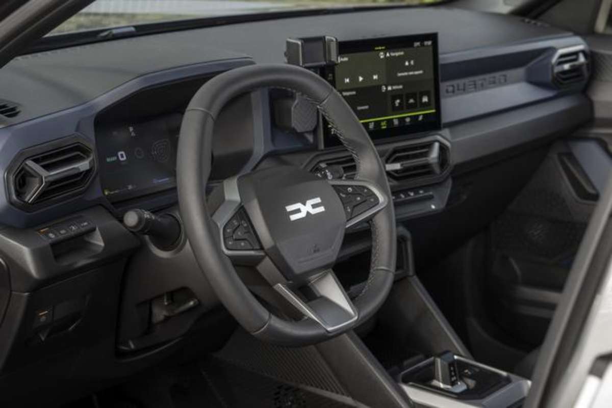 Dacia Duster 4x4 2024 prezzo e caratteristiche