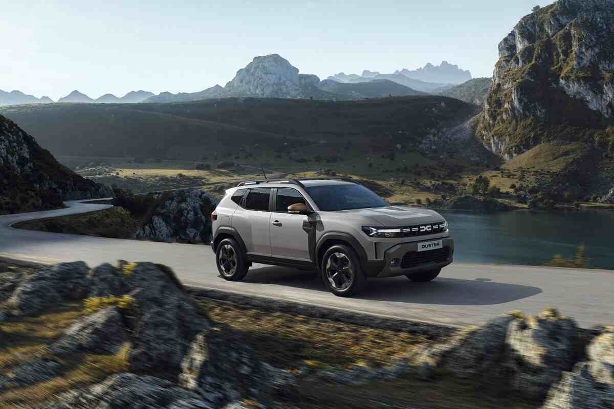 Nuova Dacia Duster elettrica