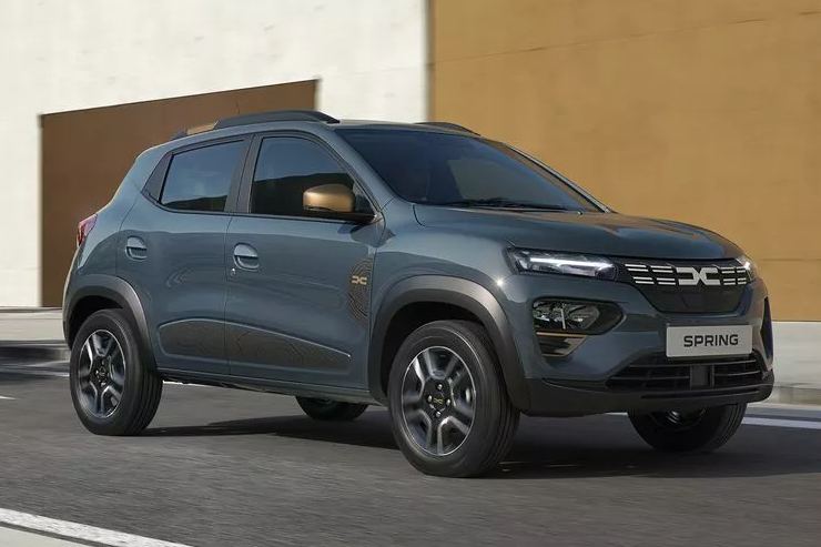 Dacia leasing anticipo auto reddito 2024