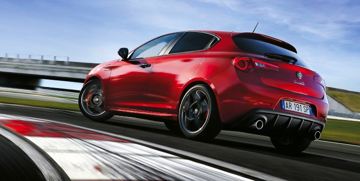 nuova compatta alfa romeo