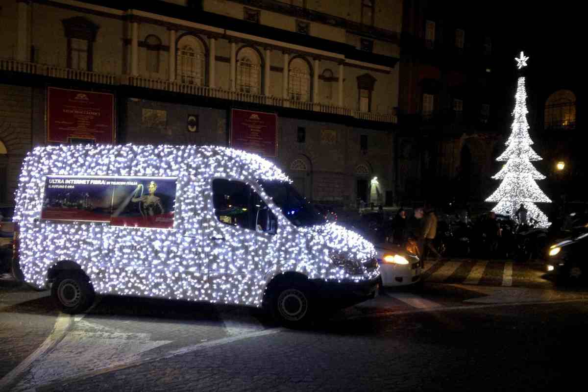 Multe in auto a Natale vietato guidare vestiti ingombranti