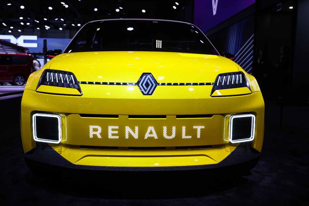 Renault ridurrà costi delle auto elettriche