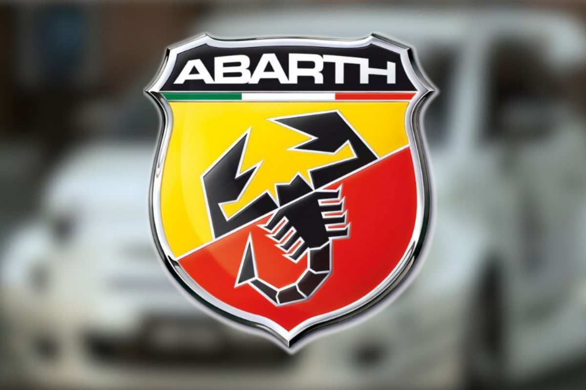 Abarth, che trasformazione per questo modello: potente e cattivissima, bastano 13mila euro per acquistarla