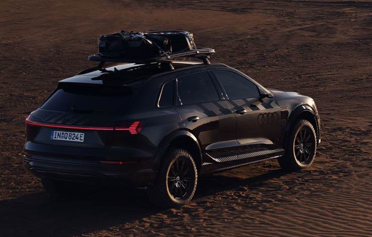 Audi Q8 e-tron Dakar edition, caratteristiche 