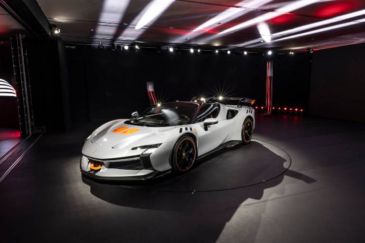 Ferrari SF90 XX rivoluzione totale
