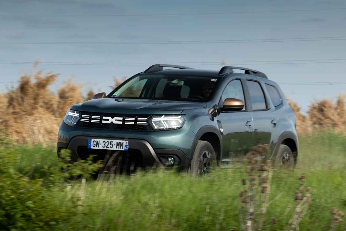 Dacia Duster, questa super promozione sta per scadere: è tutto incluso nella rata