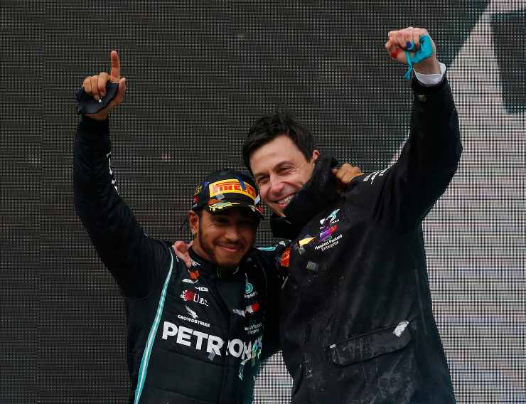 Lewis Hamilton Toto Wolff F1 Team Principal cambio carriera