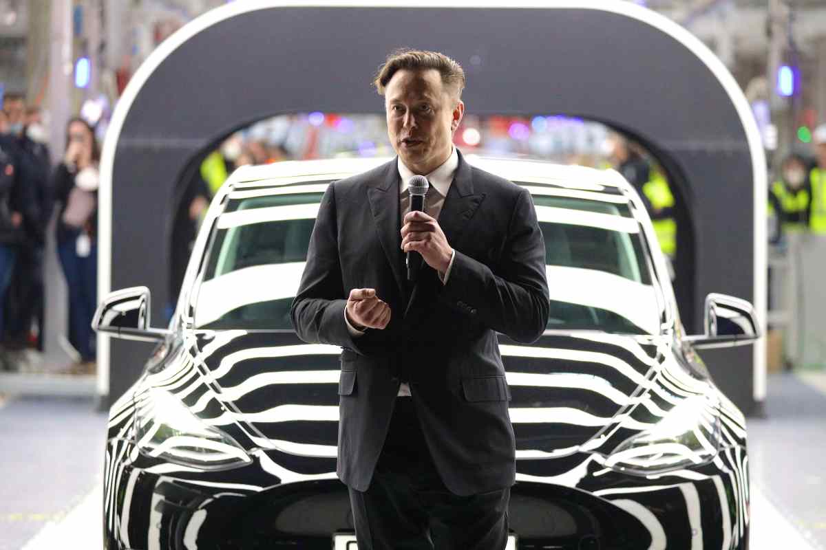Musk vuole più quote di Tesla