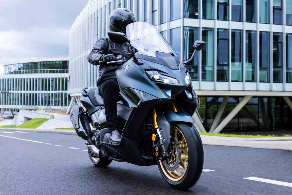 Yamaha T-Max usato, l'annuncio su Subito.it