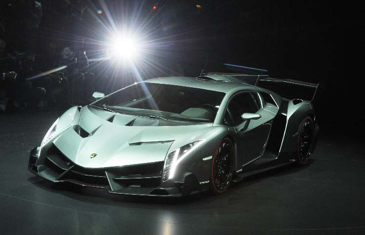 lamborghini gallardo veneno taglio prezzo