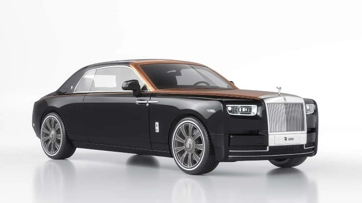 Rolls-Royce Phantom Ares Modena vernice