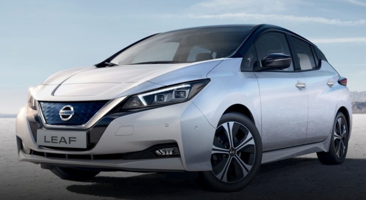 Nissan Leaf novità SUV citycar occasione auto Giappone