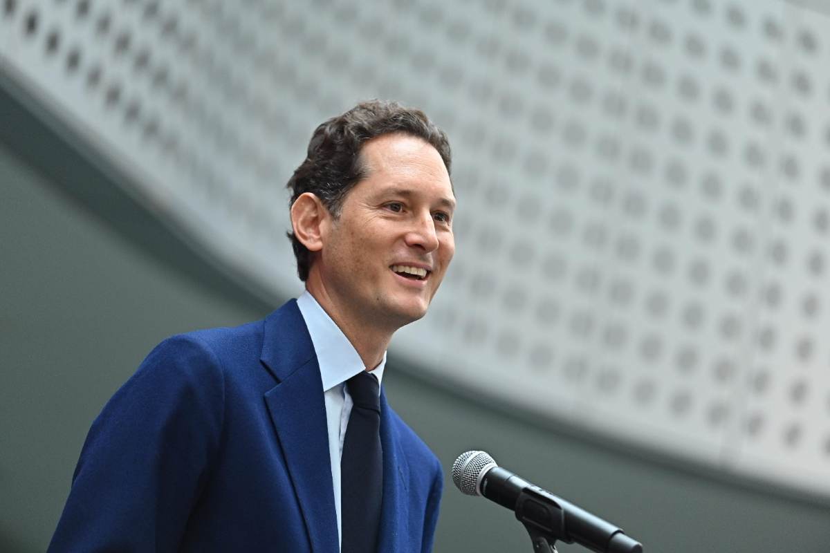 stellantis elkann italia mirafiori leapmotor produzione