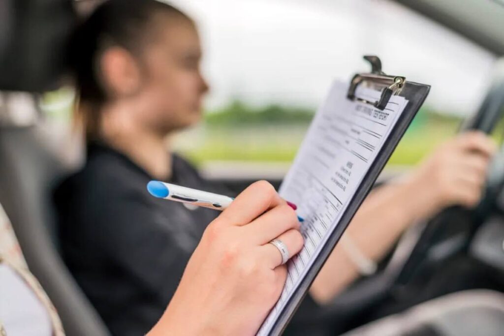 Vuoi conoscere quanti punti hai sulla patente? Lo puoi fare cosi