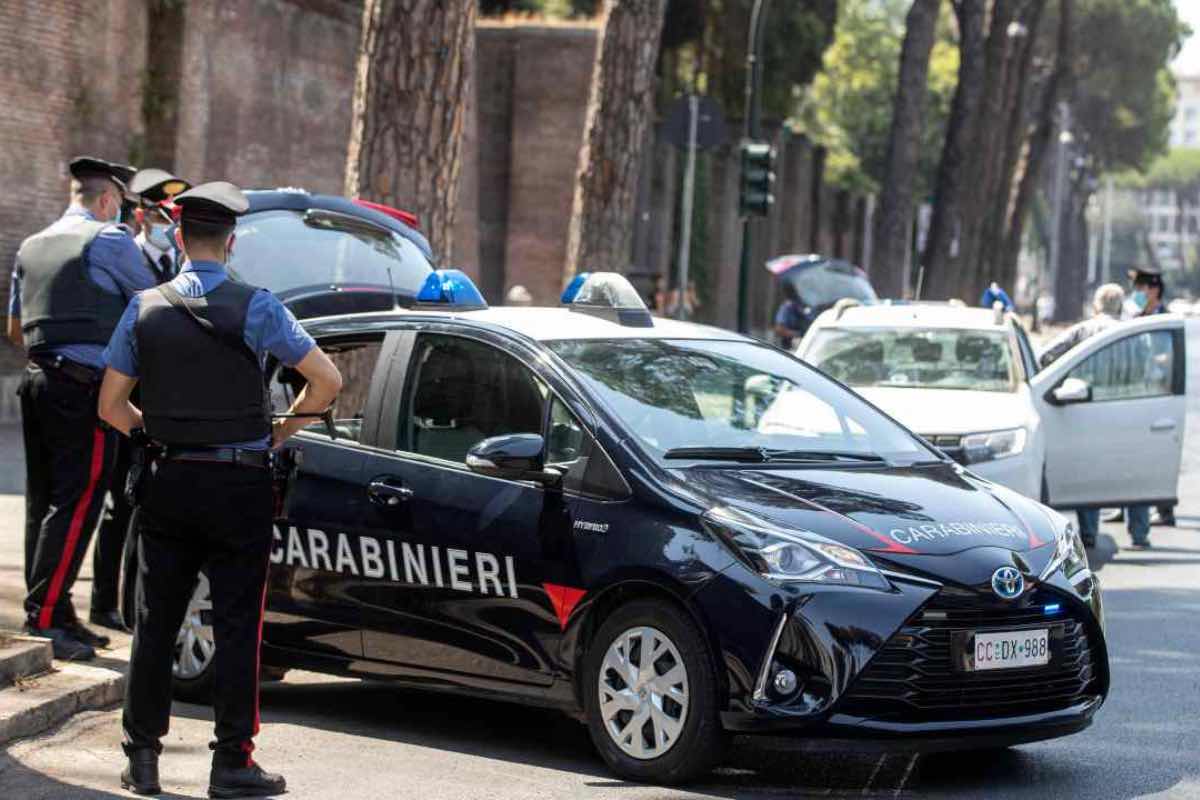 Posto di blocco 1700 euro di multa