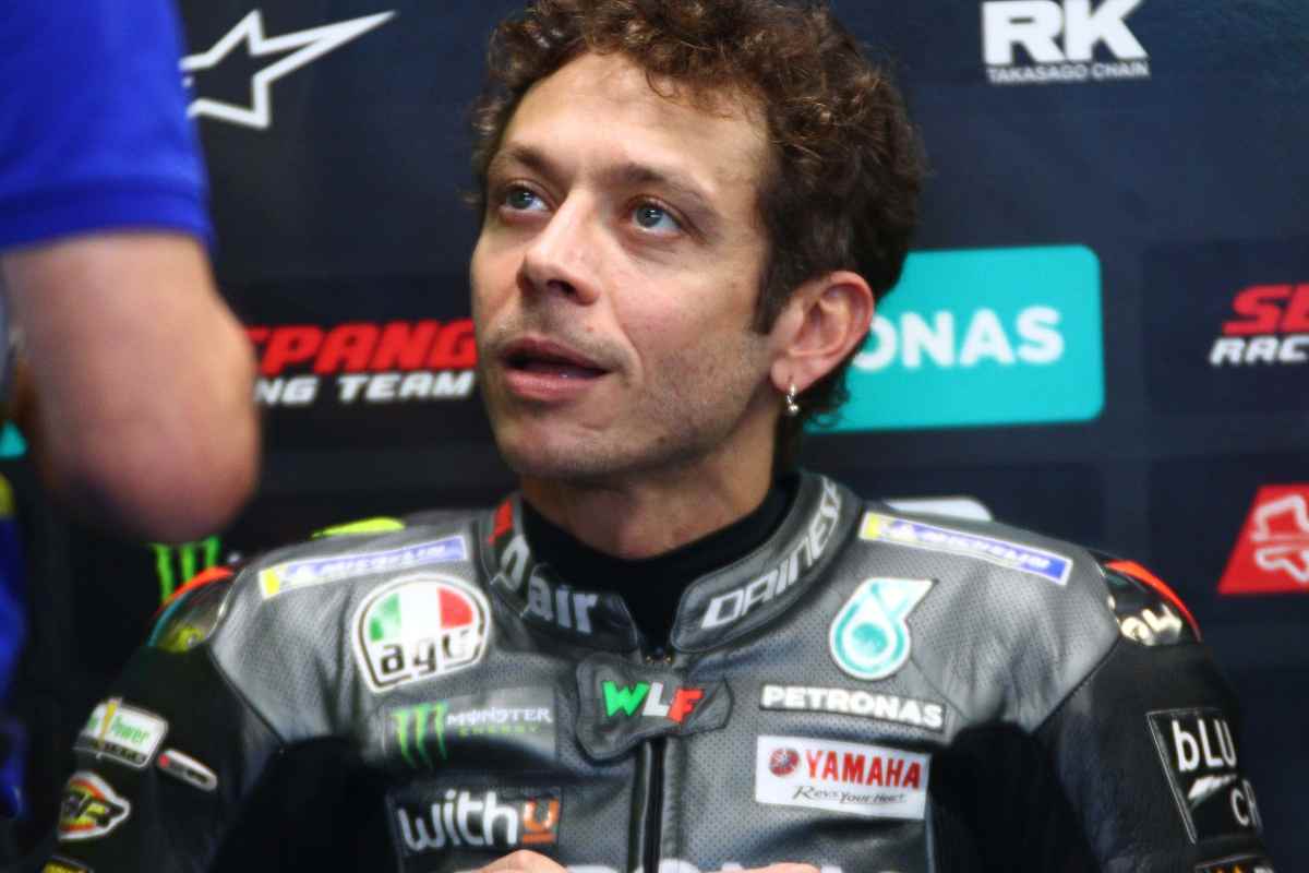 Valentino Rossi, il ritorno al Mugello è da brividi bagnaia grohl kravitz yamaha