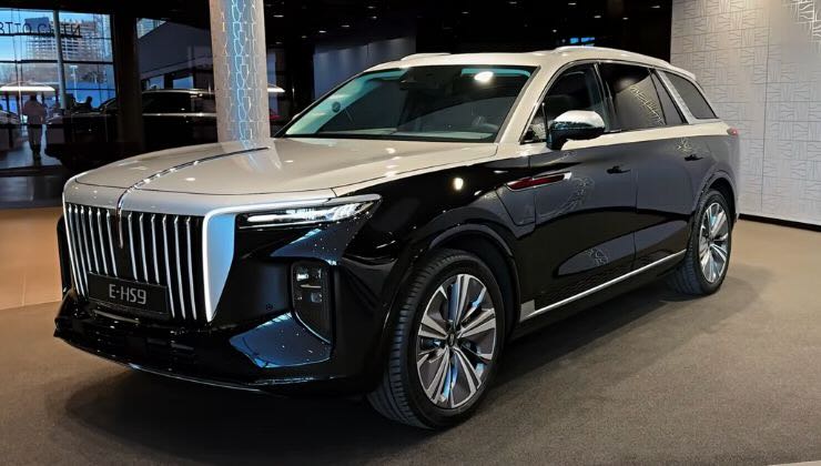 nuovo suv cinese a basso costo Hongqi E-HS9 rolls royce bmw