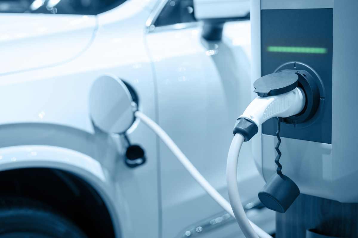 Costruttori di auto elettriche in crisi nera