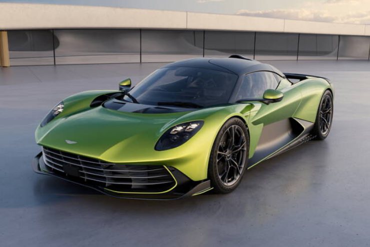 Aston Martin Valhalla prezzi e dettagli