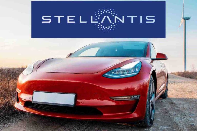Tesla, affare d’oro con Stellantis