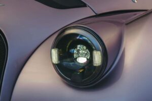 Il brand di lusso che non molla i motori termici