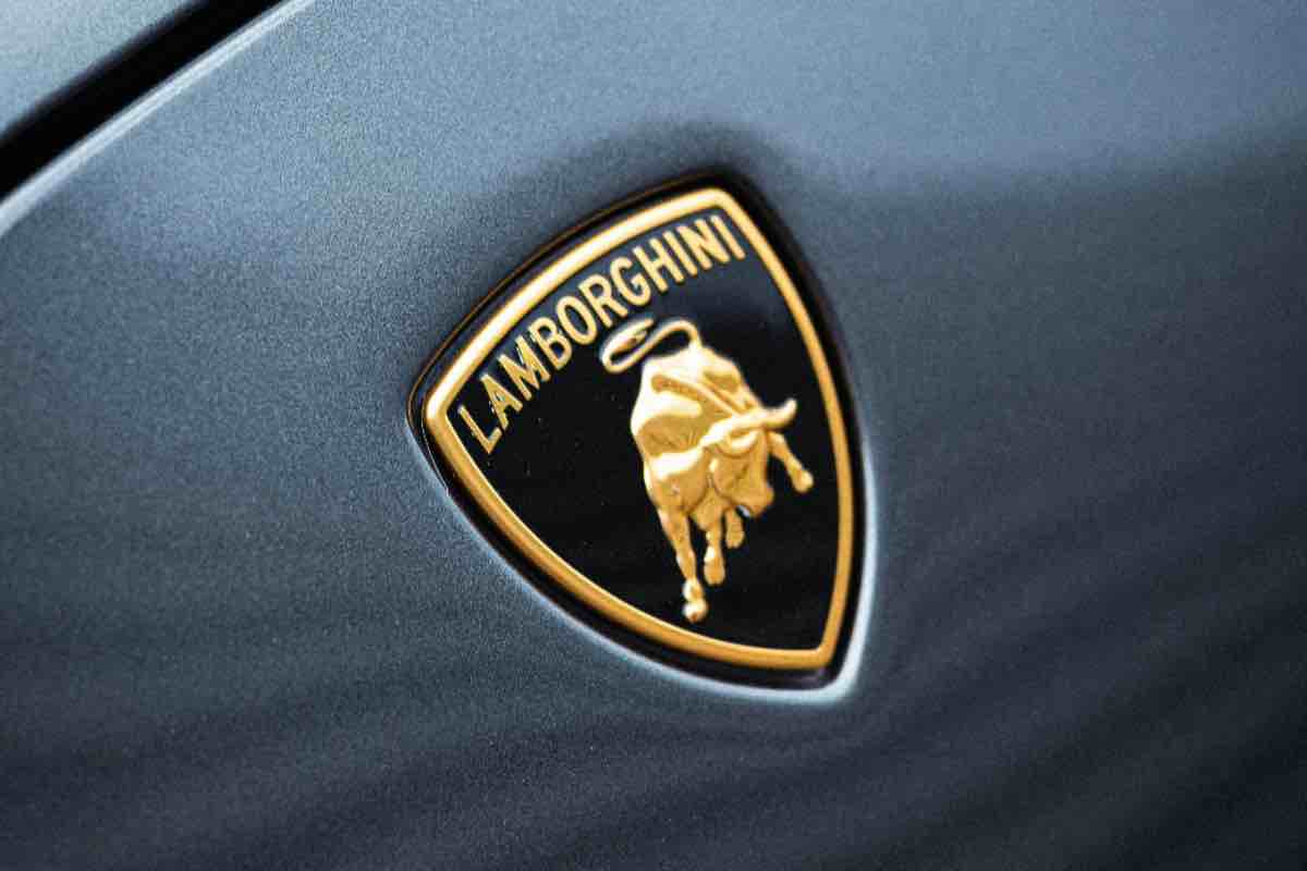 Lamborghini nuovo SUV