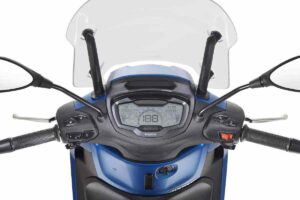 Piaggio sbanca sul mercato