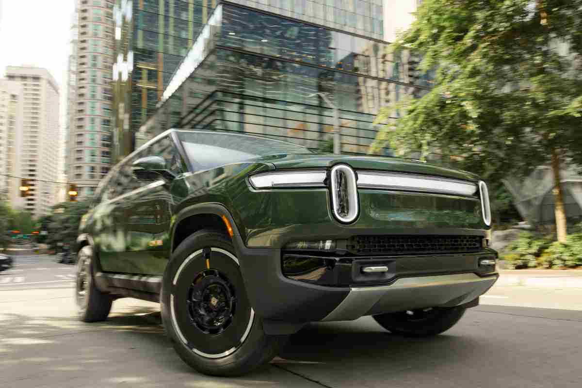 Rivian: produttore di auto elettriche in ginocchio