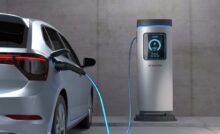 L'elettrico convince sempre meno: cambiano i piani del colosso, ecco la decisione