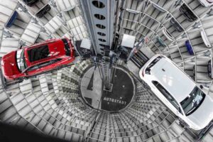 Il gigante dell'automotive continua a faticare