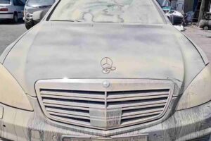 L’epico car wash della Mercedes