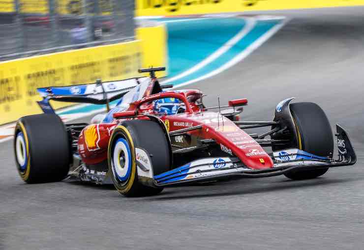 Charles Leclerc oltre 200 euro per un pieno