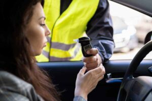 Limiti tasso alcolemico: cosa dice il nuovo Codice della Strada
