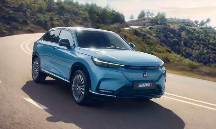 Honda meno elettriche e più ibride